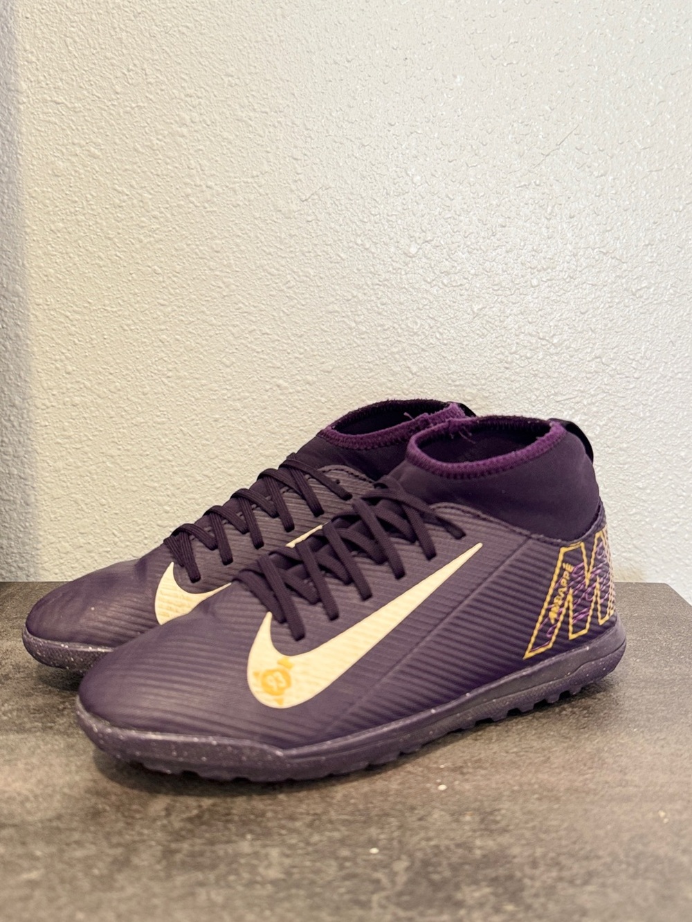 Nike Jr Mercurial Kylian Mbappe size 4.5Y turf soccer